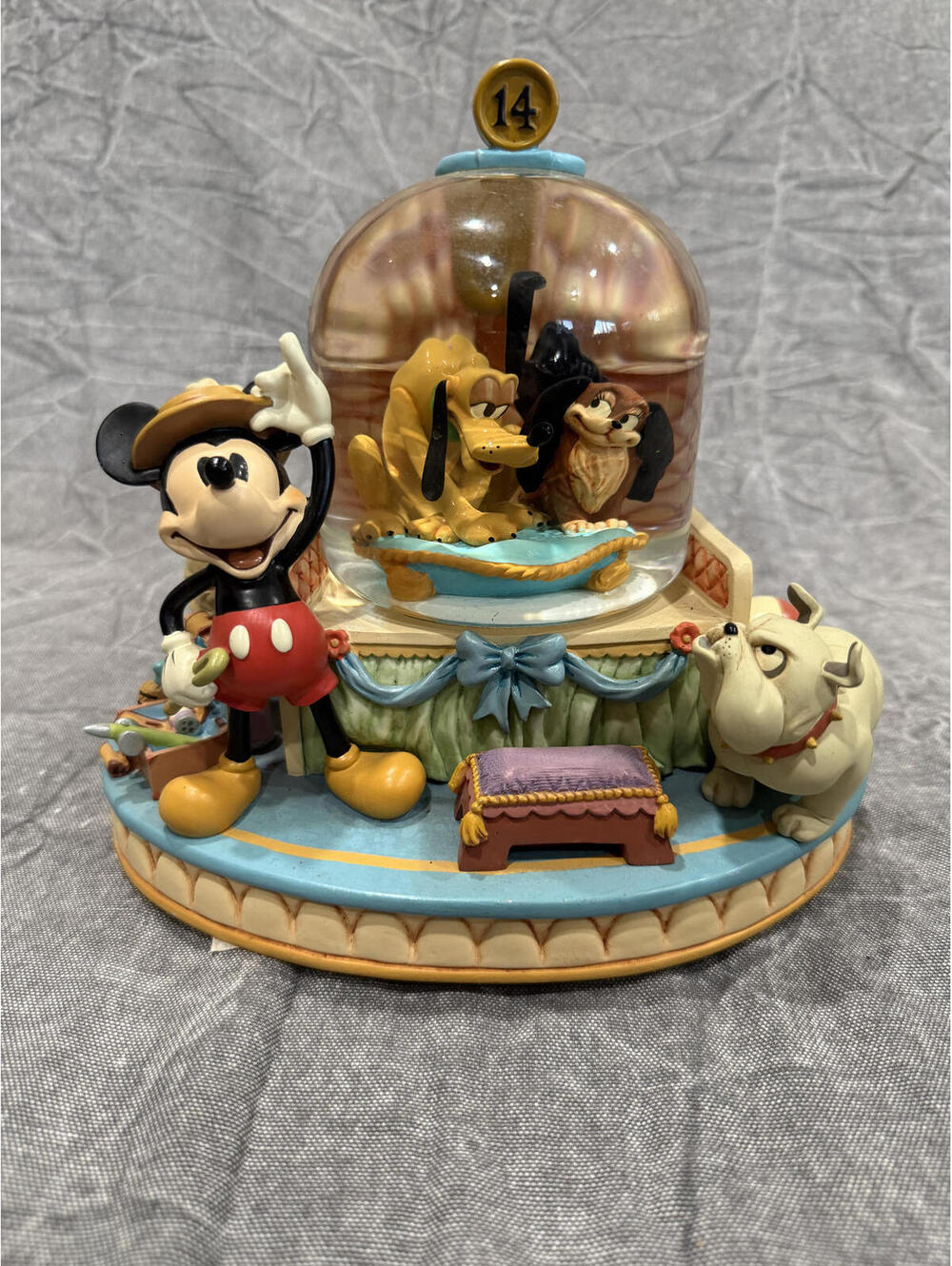 Disney Snow Globe Mickey Mouse Pluto Music Box VTG